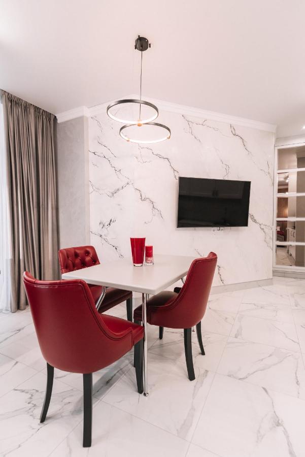 Royal Tower Vip Smart Apartments 4 Kiev Eksteriør billede
