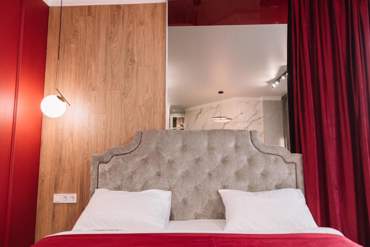 Royal Tower Vip Smart Apartments 4 Kiev Eksteriør billede