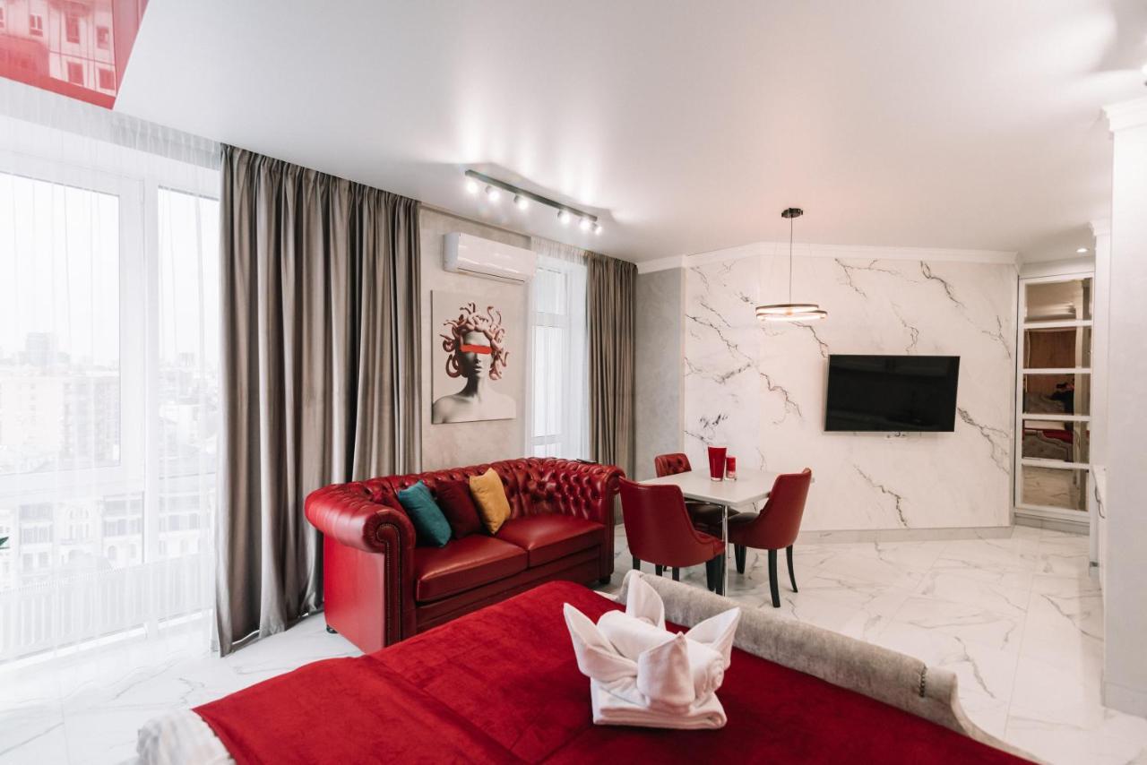 Royal Tower Vip Smart Apartments 4 Kiev Eksteriør billede
