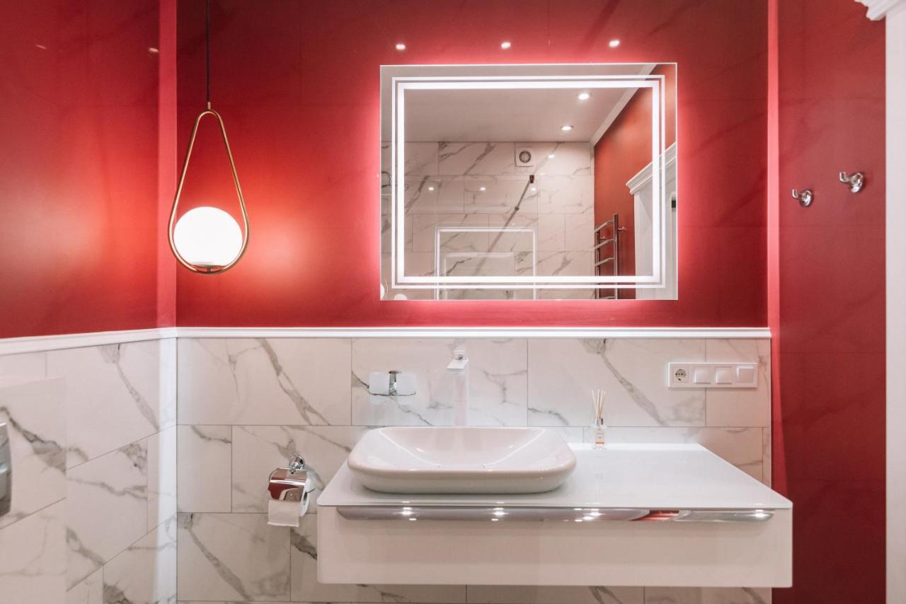 Royal Tower Vip Smart Apartments 4 Kiev Eksteriør billede